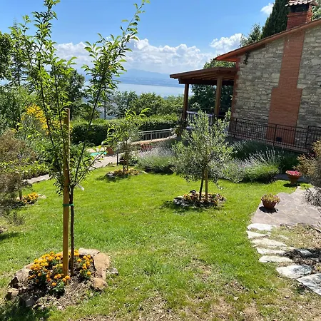 Trasimeno Country W Pool * تورو سول تراسيمينو